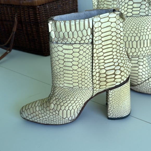 Freebird Joey bootie - Picture 4 of 9